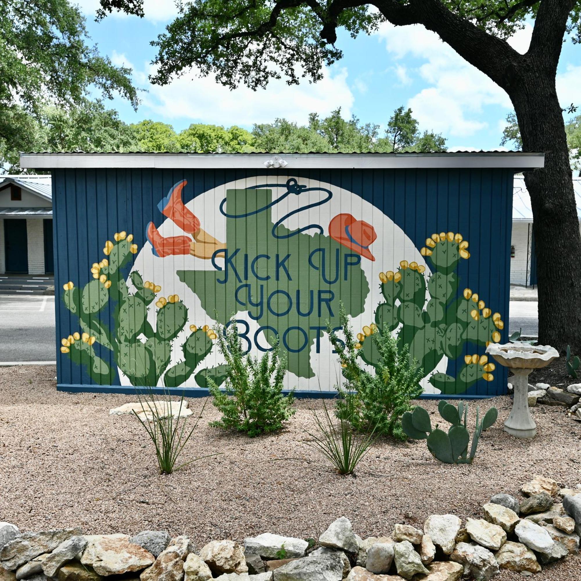 Blanco County Inn & Guesthouses Екстериор снимка