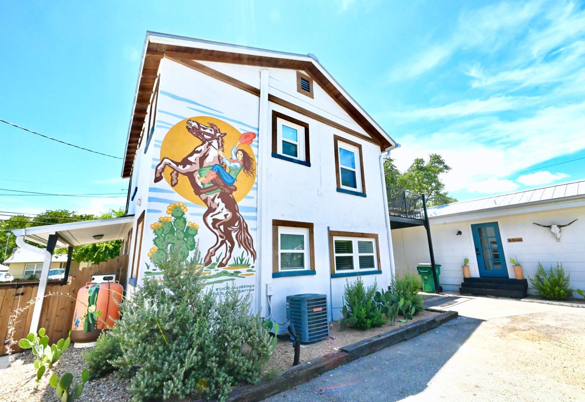 Blanco County Inn & Guesthouses Екстериор снимка