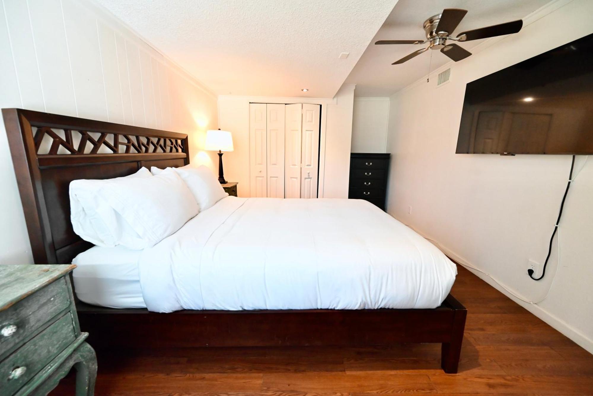 Blanco County Inn & Guesthouses Екстериор снимка