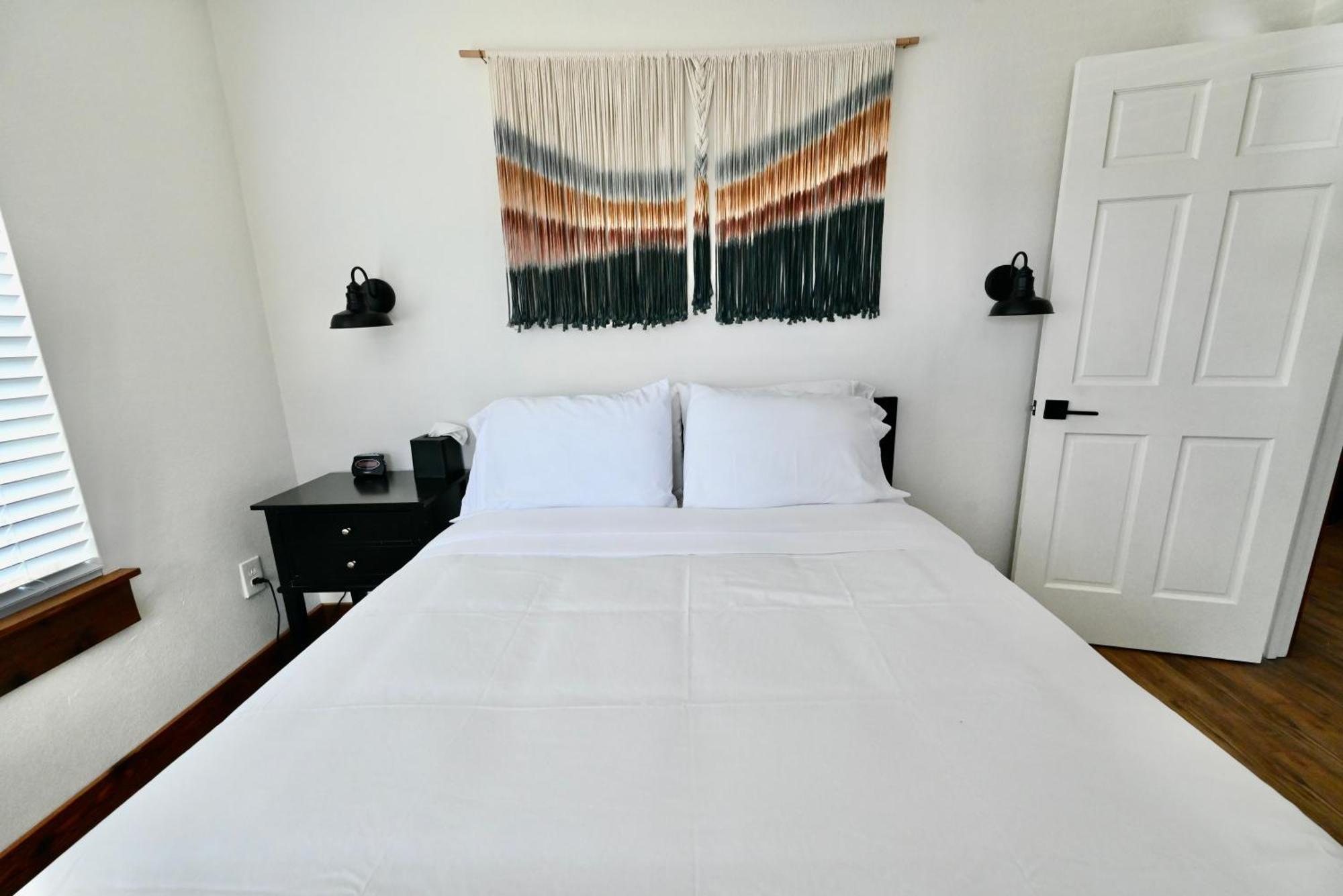 Blanco County Inn & Guesthouses Екстериор снимка